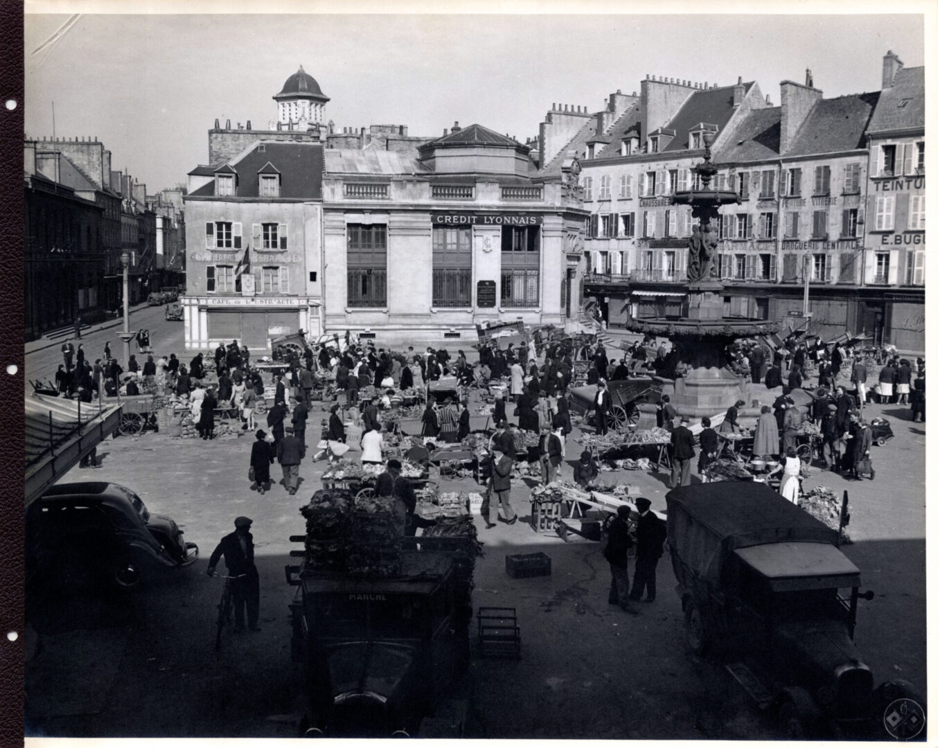 Place De La Republique, the market area of Cherbourg