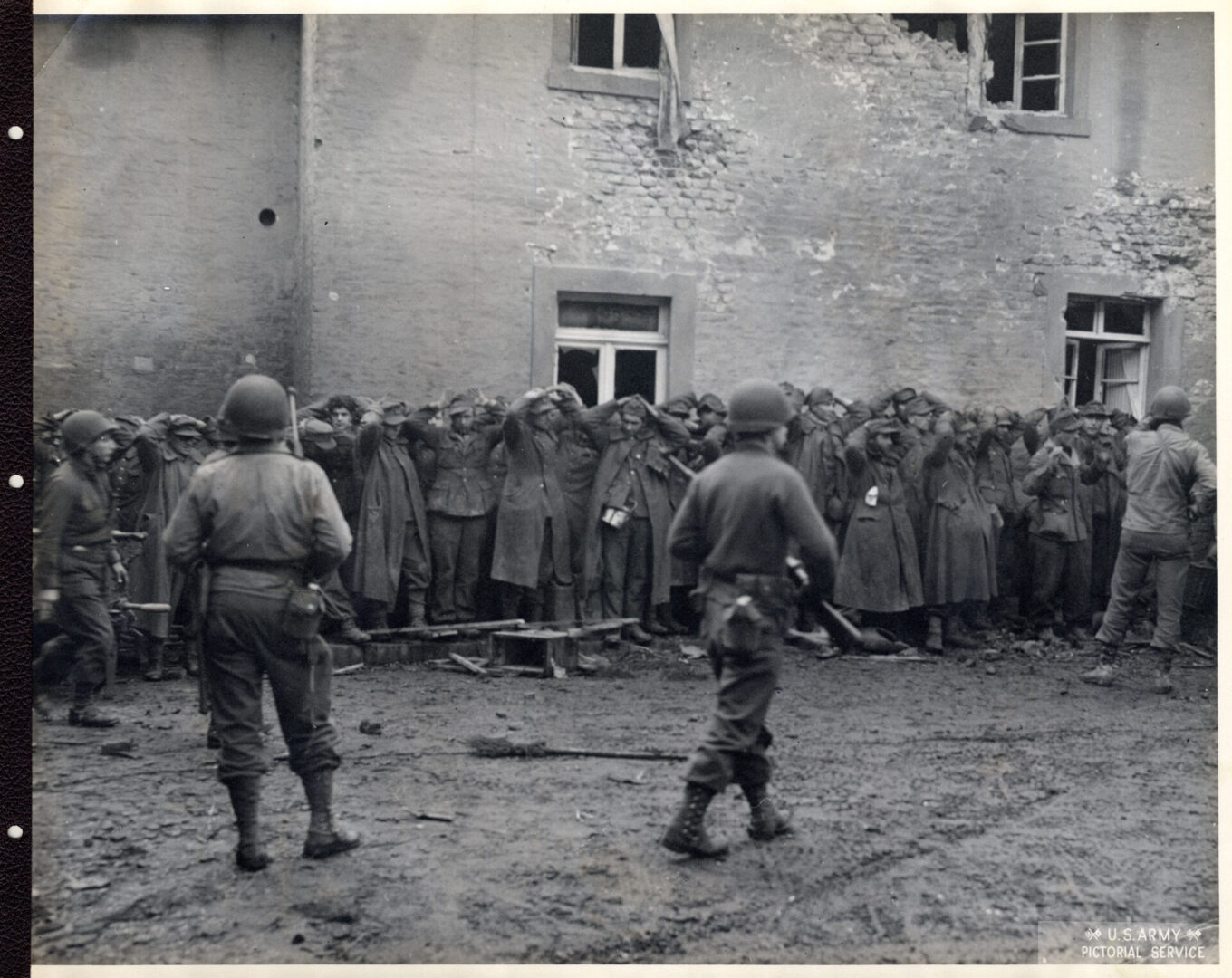 Infantrymen making their way towards Hurtgen Forest, Germany