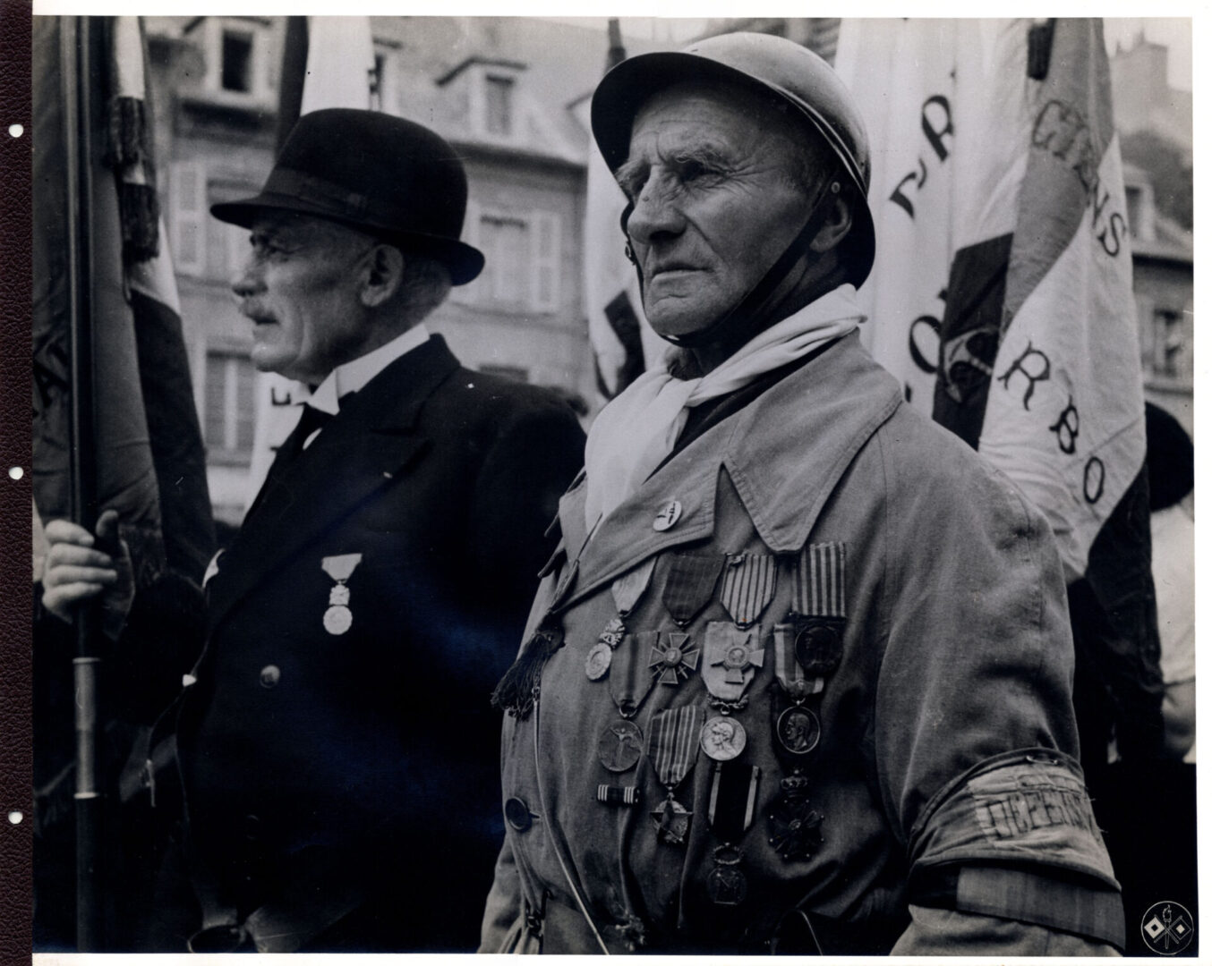 World War I veteran being honored at Bastille ceremony